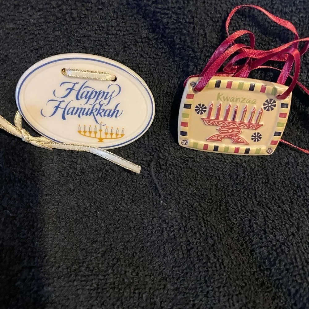 Longaberger Hanukkah Themed Porcelain Basket Emblems set of 2!